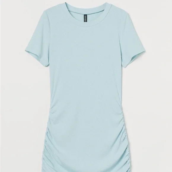 H&M fitted ruched t-shirt dress H&M fitted ruched t-shirt dress